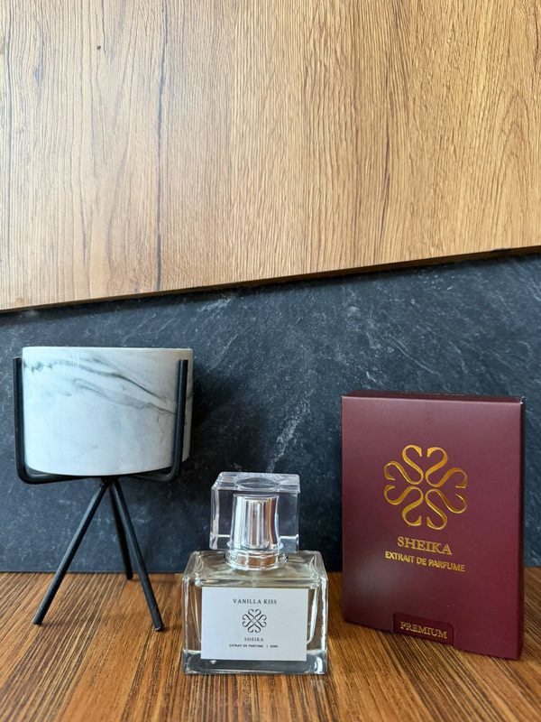 Botol parfum Vanilla Kiss
